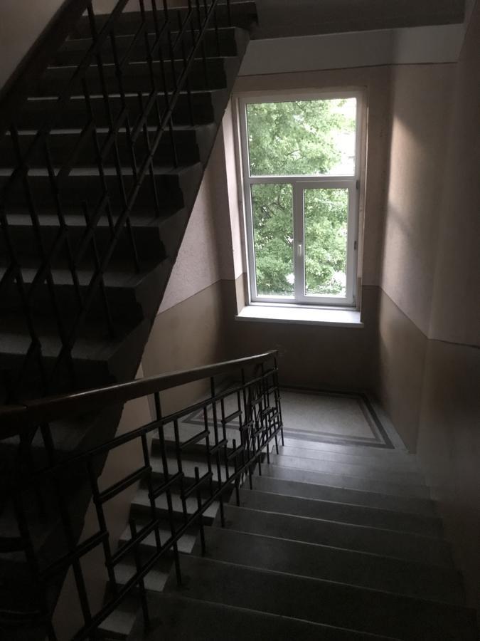Apartment On Hoholya Street Чернивци Екстериор снимка